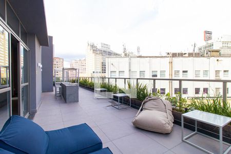 Studio para alugar com 30m², 1 quarto e sem vaga Studio para alugar com 30m², 1 quarto e sem vagaÁrea comum - Churrasqueira