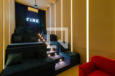 Studio para alugar com 30m², 1 quarto e sem vaga Studio para alugar com 30m², 1 quarto e sem vagaÁrea comum - Cinema
