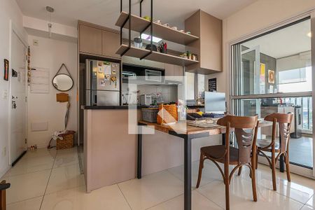 Sala de apartamento à venda com 2 quartos, 98m² em Pinheiros, São Paulo