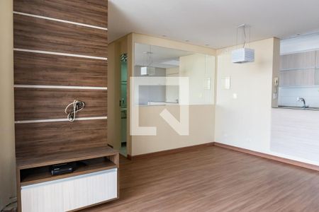 Sala de apartamento para alugar com 3 quartos, 68m² em Vila São Paulo, São Paulo