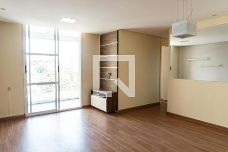Sala de apartamento para alugar com 3 quartos, 68m² em Vila São Paulo, São Paulo