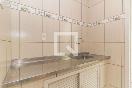 Cozinha  de apartamento à venda com 1 quarto, 44m² em Independência, Porto Alegre