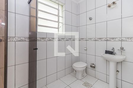 Banheiro da Suíte de apartamento à venda com 1 quarto, 44m² em Independência, Porto Alegre