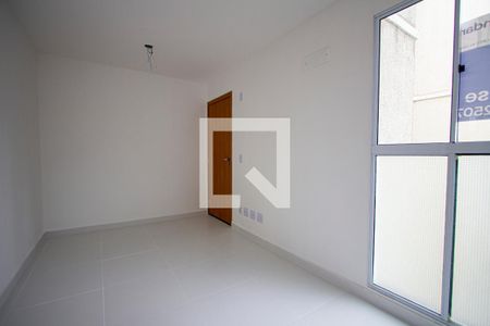 Sala de apartamento para alugar com 2 quartos, 40m² em Vila Lage, São Gonçalo