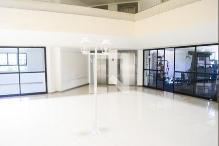 Apartamento para alugar com 169m², 2 quartos e 1 vaga Apartamento para alugar com 169m², 2 quartos e 1 vagaÁrea comum - Playground