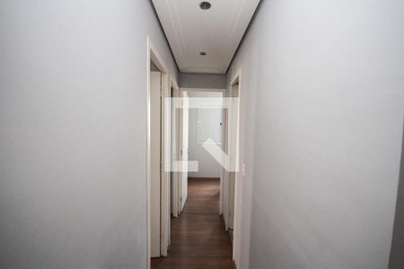 Corredor de apartamento à venda com 3 quartos, 54m² em Jardim Vila Formosa, São Paulo