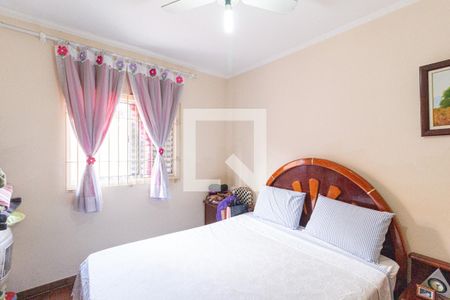 Casa à venda com 400m², 6 quartos e 6 vagas Casa à venda com 400m², 6 quartos e 6 vagasQuarto 2