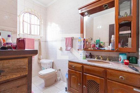 Casa à venda com 400m², 6 quartos e 6 vagas Casa à venda com 400m², 6 quartos e 6 vagasBanheiro