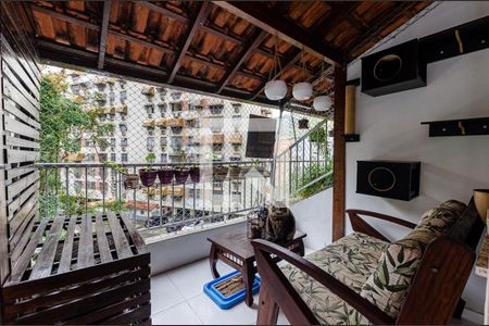 Sala de apartamento à venda com 3 quartos, 78m² em Fonseca, Niterói