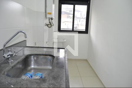 Cozinha de apartamento à venda com 2 quartos, 56m² em Del Castilho, Rio de Janeiro