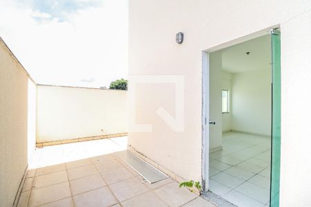 Varanda de kitnet/studio para alugar com 1 quarto, 23m² em Dona Clara, Belo Horizonte