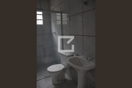 Banheiro de apartamento para alugar com 2 quartos, 55m² em Jardim Quaresmeira, Suzano