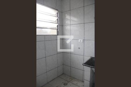 Lavanderia de apartamento para alugar com 2 quartos, 55m² em Jardim Quaresmeira, Suzano