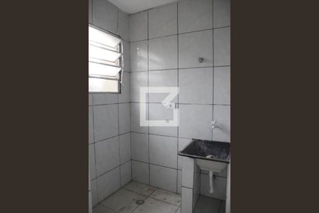 Lavanderia de apartamento para alugar com 2 quartos, 55m² em Jardim Quaresmeira, Suzano