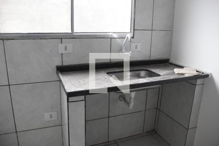 Cozinha de apartamento para alugar com 2 quartos, 55m² em Jardim Quaresmeira, Suzano