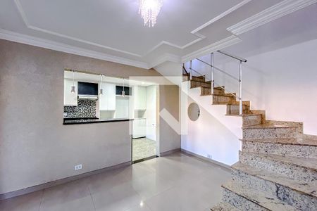 Sala de casa para alugar com 3 quartos, 95m² em Vila Invernada, São Paulo