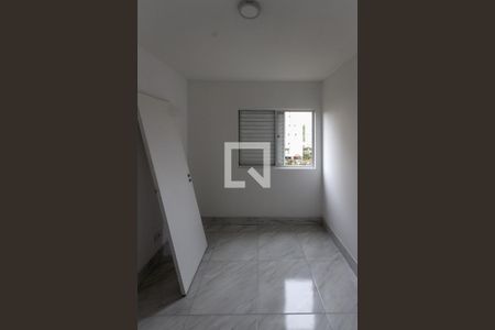 Quarto de apartamento para alugar com 2 quartos, 58m² em Vila Ivone, São Paulo