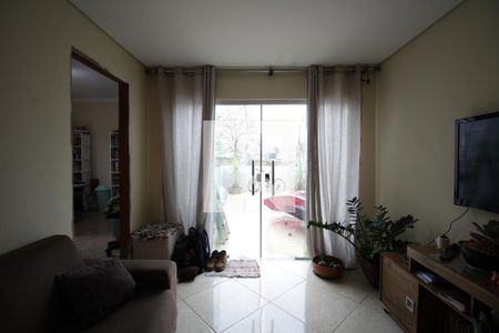 Sala de casa à venda com 2 quartos, 80m² em Trevo (dandara), Belo Horizonte