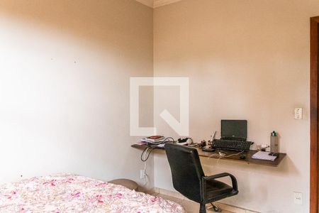 Quarto 2 de casa à venda com 5 quartos, 360m² em Itatiaia, Belo Horizonte