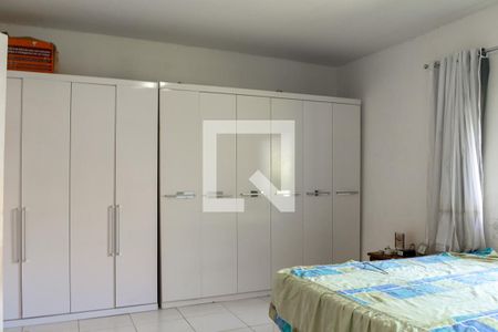 Quarto 1 de casa de condomínio para alugar com 4 quartos, 250m² em Jardim Placaford, Salvador