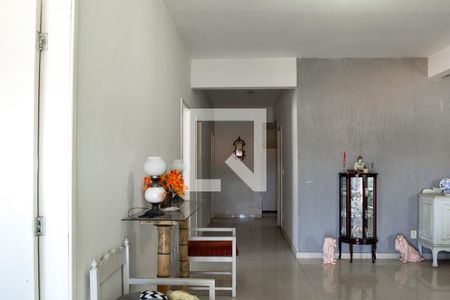 Sala de casa de condomínio para alugar com 4 quartos, 250m² em Jardim Placaford, Salvador