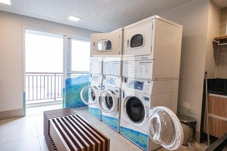 Studio à venda com 33m², 1 quarto e 1 vaga Studio à venda com 33m², 1 quarto e 1 vagaLavanderia