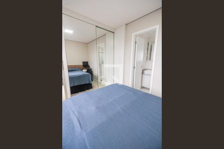 Studio à venda com 33m², 1 quarto e 1 vaga Studio à venda com 33m², 1 quarto e 1 vagaQuarto