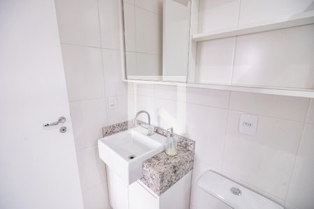 Studio à venda com 33m², 1 quarto e 1 vaga Studio à venda com 33m², 1 quarto e 1 vagaBanheiro
