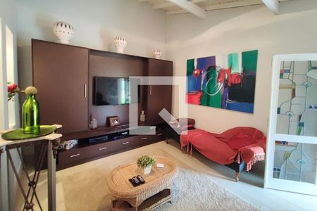 Sala de TV de casa de condomínio à venda com 5 quartos, 480m² em Jardim Madalena, Campinas