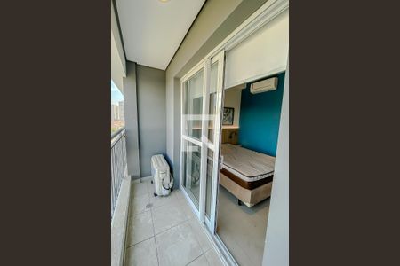 Varanda e Lavanderia de kitnet/studio para alugar com 1 quarto, 24m² em Belenzinho, São Paulo