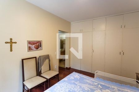 Suíte de apartamento à venda com 4 quartos, 152m² em Santo Antônio, Belo Horizonte