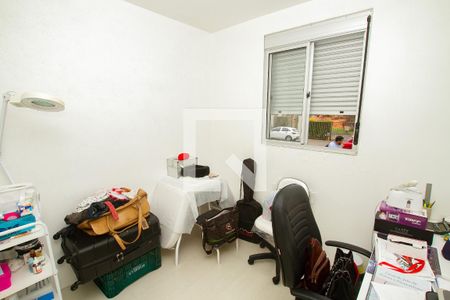 Quarto 2 de apartamento para alugar com 2 quartos, 48m² em Passo das Pedras, Porto Alegre