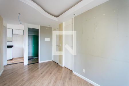 Sala de apartamento para alugar com 3 quartos, 54m² em Vila Lutécia, Santo André