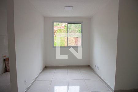 Sala de apartamento para alugar com 2 quartos, 42m² em Cidade Líder, São Paulo
