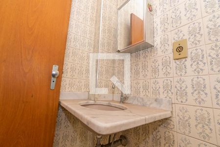 Detalhe do banheiro de kitnet/studio à venda com 1 quarto, 40m² em Vila Itapura, Campinas