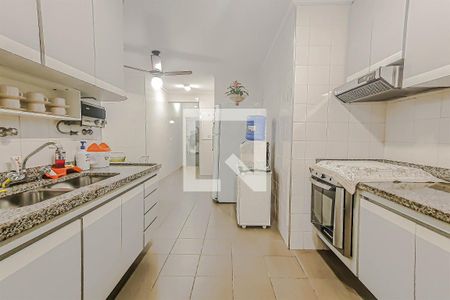Apartamento para alugar com 276m², 4 quartos e 2 vagas Apartamento para alugar com 276m², 4 quartos e 2 vagasCozinha