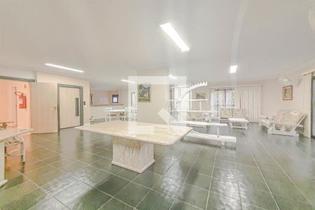 Apartamento para alugar com 276m², 4 quartos e 2 vagas Apartamento para alugar com 276m², 4 quartos e 2 vagasSalão de Festas