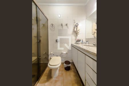 Apartamento para alugar com 276m², 4 quartos e 2 vagas Apartamento para alugar com 276m², 4 quartos e 2 vagasBanheiro da Suíte 2