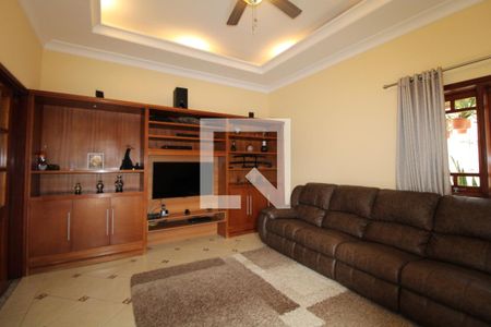 Sala de TV de casa à venda com 4 quartos, 411m² em Jardim Chapadão, Campinas