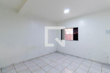 Quarto de casa para alugar com 1 quarto, 30m² em Vila Salete, São Paulo