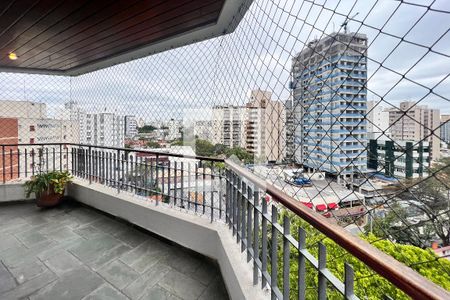 Varanda de apartamento à venda com 4 quartos, 214m² em Moema, São Paulo