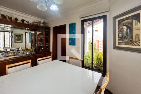 Sala de Jantar de apartamento à venda com 4 quartos, 214m² em Moema, São Paulo