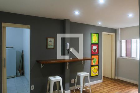 Sala de apartamento à venda com 1 quarto, 43m² em Ipanema, Rio de Janeiro