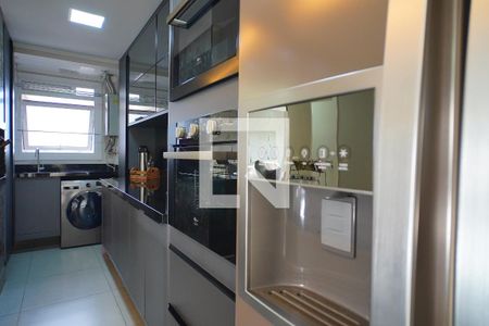 Sala / Cozinha de apartamento à venda com 3 quartos, 76m² em Santa Maria Goretti, Porto Alegre