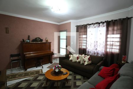 Sala de casa à venda com 3 quartos, 98m² em Jardim Eliane, São Paulo
