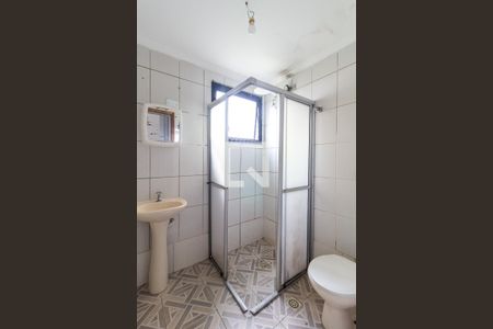 Banheiro de apartamento para alugar com 1 quarto, 50m² em Aviação, Praia Grande