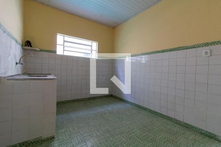 Cozinha de casa para alugar com 1 quarto, 50m² em Vila Paranagua, São Paulo