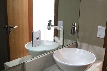 Banheiro de apartamento para alugar com 1 quarto, 36m² em Vila Romana, São Paulo