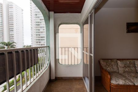 Varanda de apartamento para alugar com 3 quartos, 110m² em Enseada, Guarujá