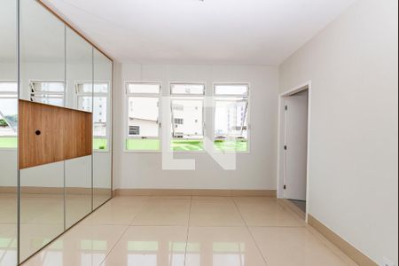 Sala 2 de apartamento para alugar com 4 quartos, 120m² em Gutierrez, Belo Horizonte